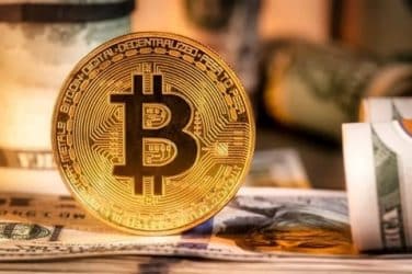 Płatności Bitcoin w news item